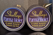 Load image into Gallery viewer, Parma violet Wax Melts UK - Hand Poured in England
