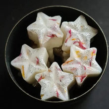 Load image into Gallery viewer, Lemon Wax Melts - Home Fragrance Made in the UK
